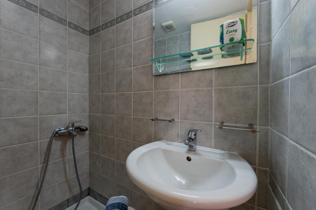 Kastro Aggeliki Appartement Kardhamili Buitenkant foto