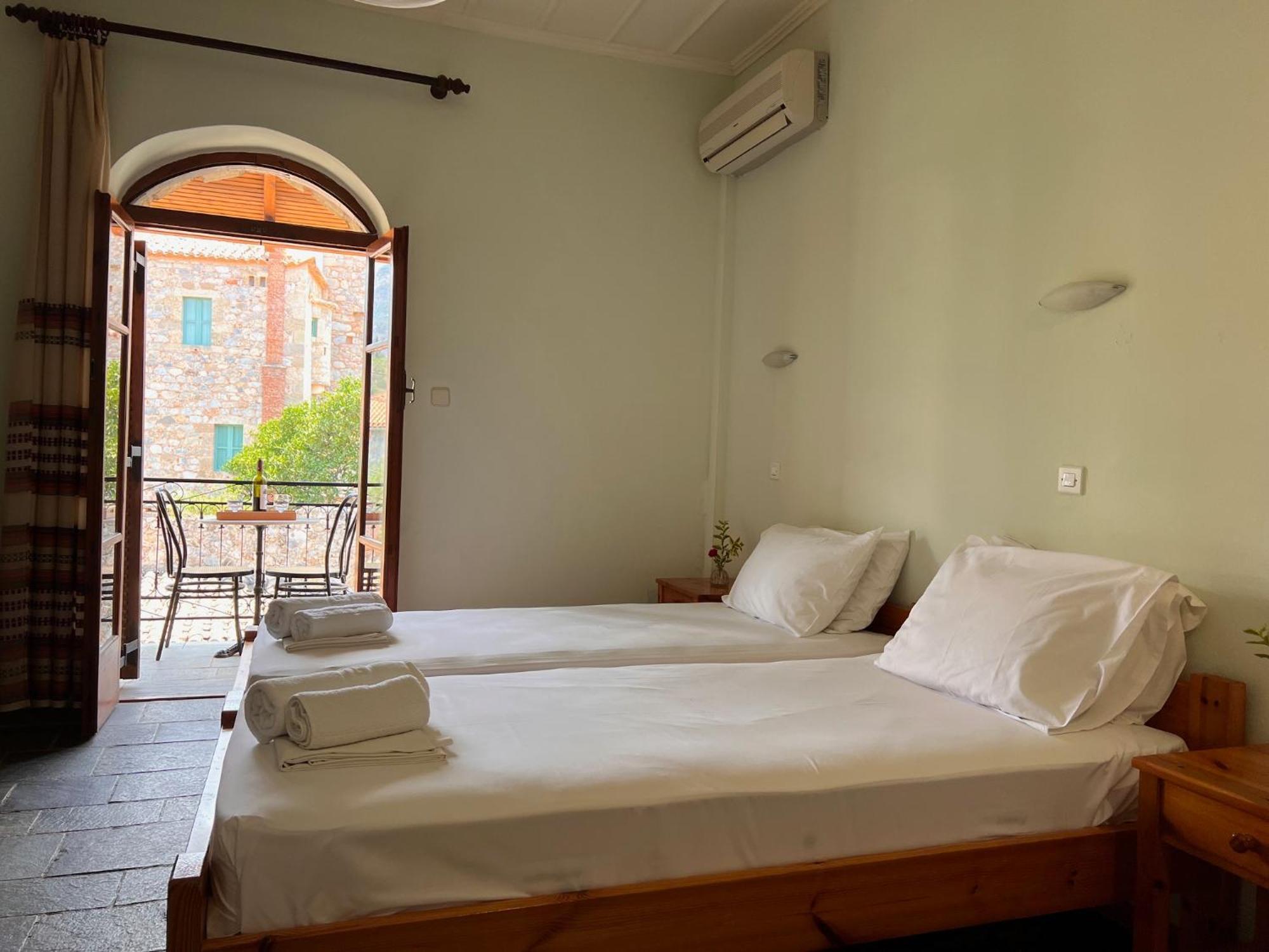 Kastro Aggeliki Appartement Kardhamili Buitenkant foto